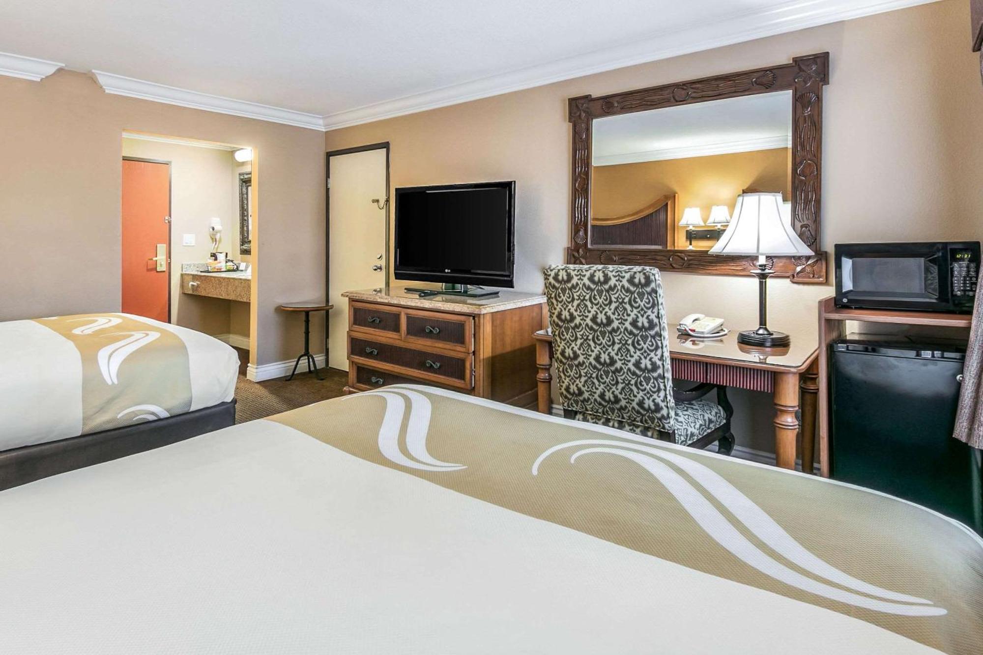 Quality Inn & Suites Atlanta Airport South College Park Exterior foto